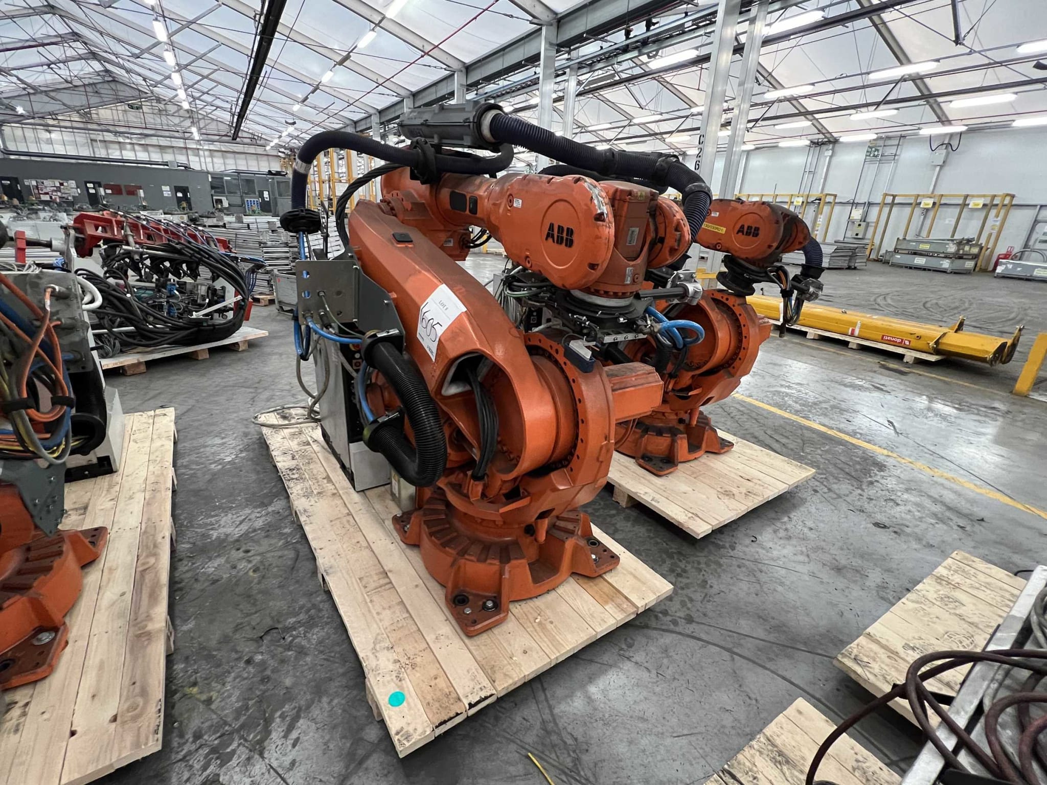 Industrial Robot ABB IRB 6640 | 2014