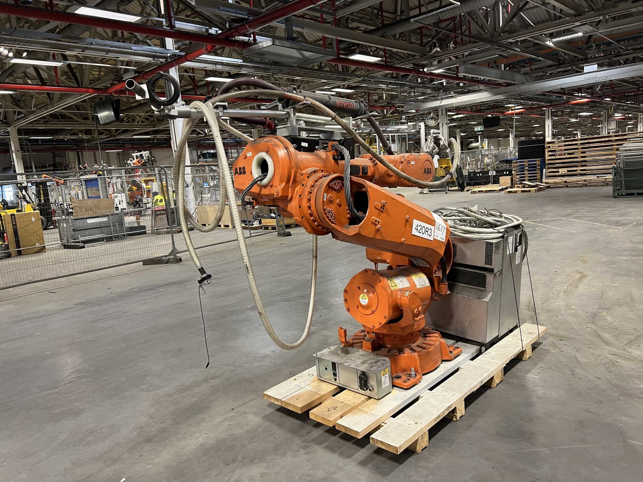 Industrial Robot ABB IRB 6640 | 2014