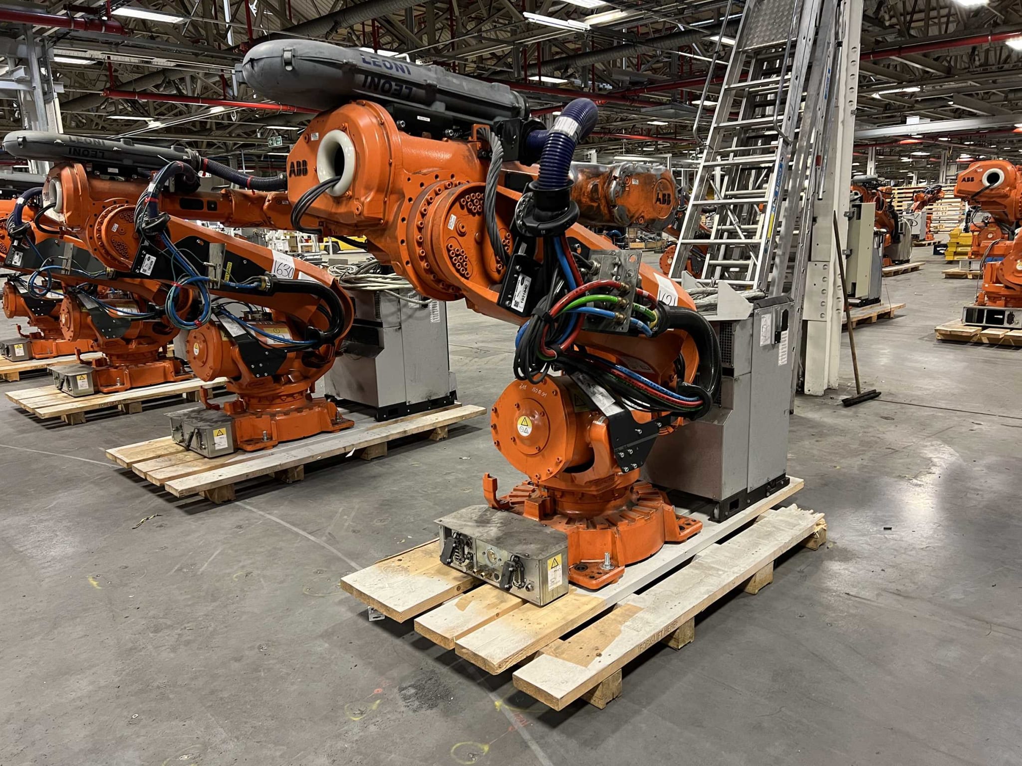 Industrial Robot ABB IRB 6640 | 2014
