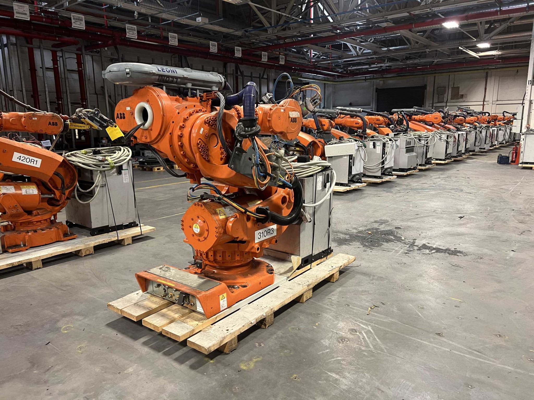 Industrial Robot ABB IRB 7600 | 2014