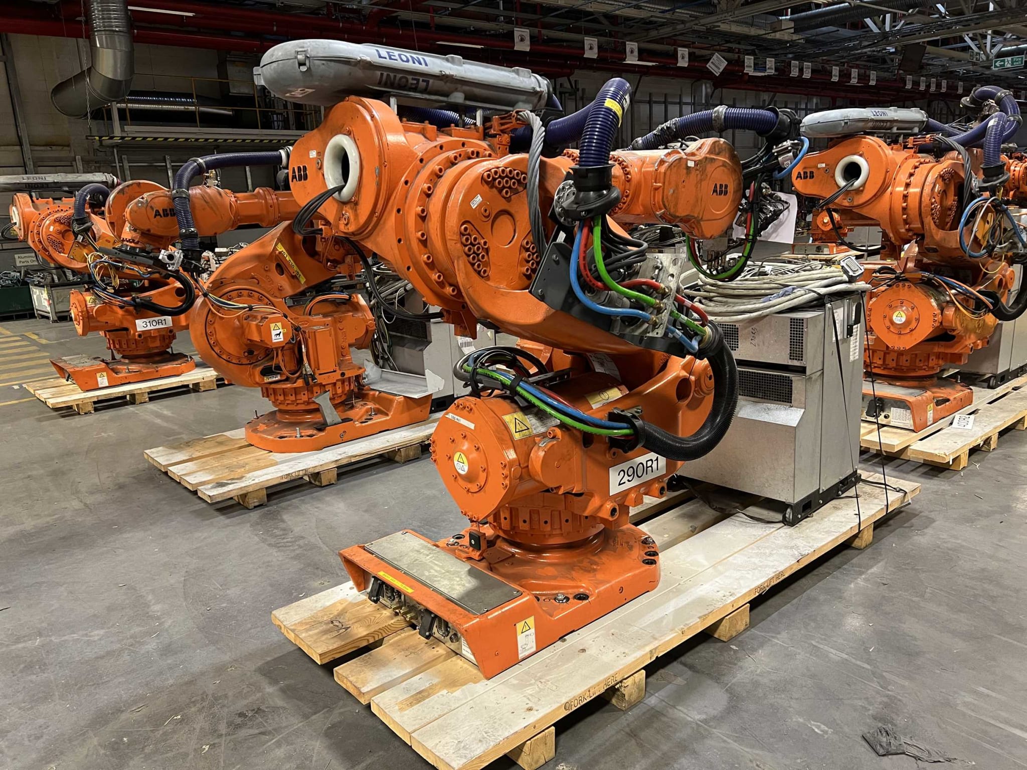 Industrial Robot ABB IRB 7600 | 2014
