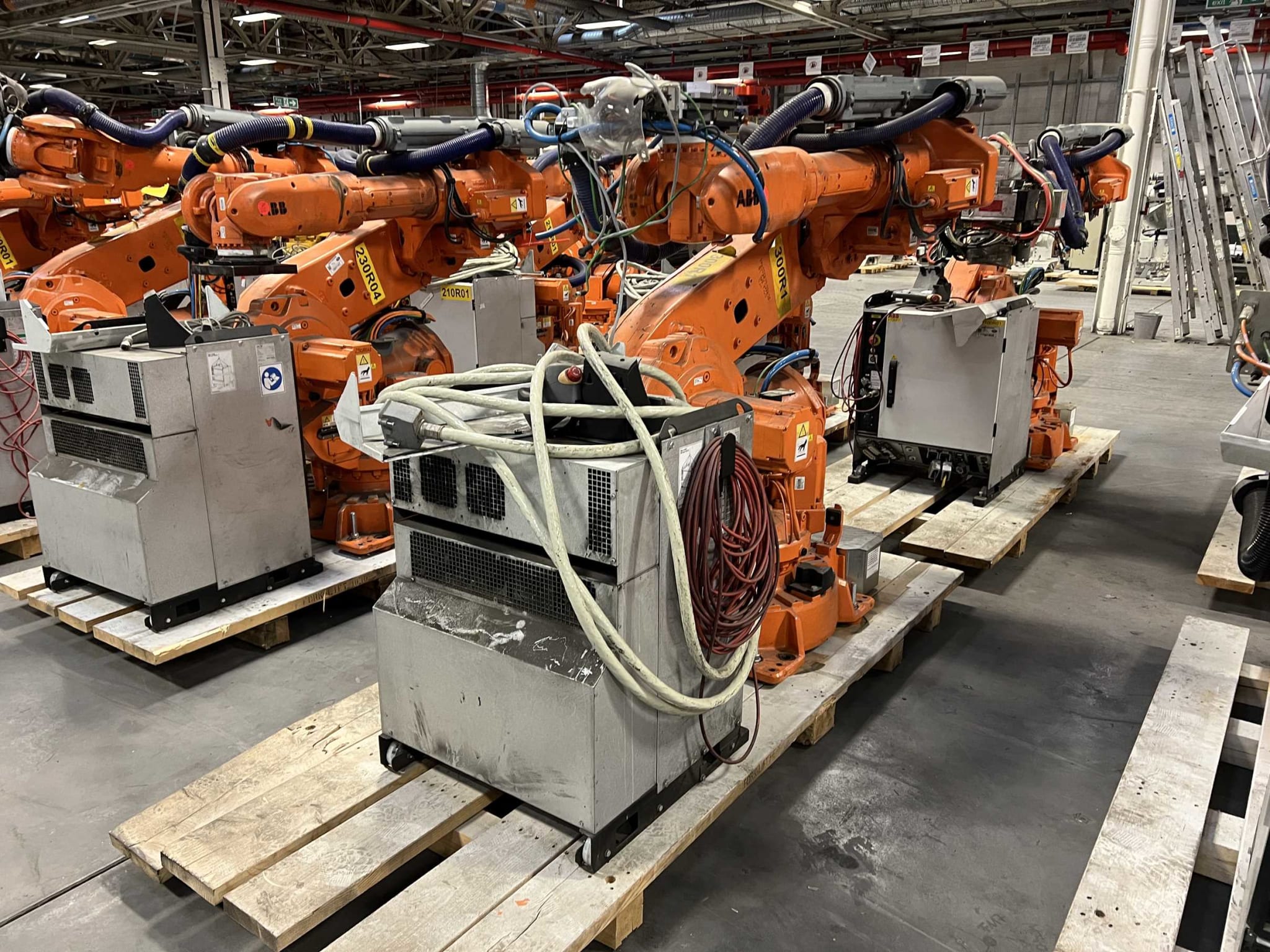Industrial Robot ABB IRB 6640 | 2014