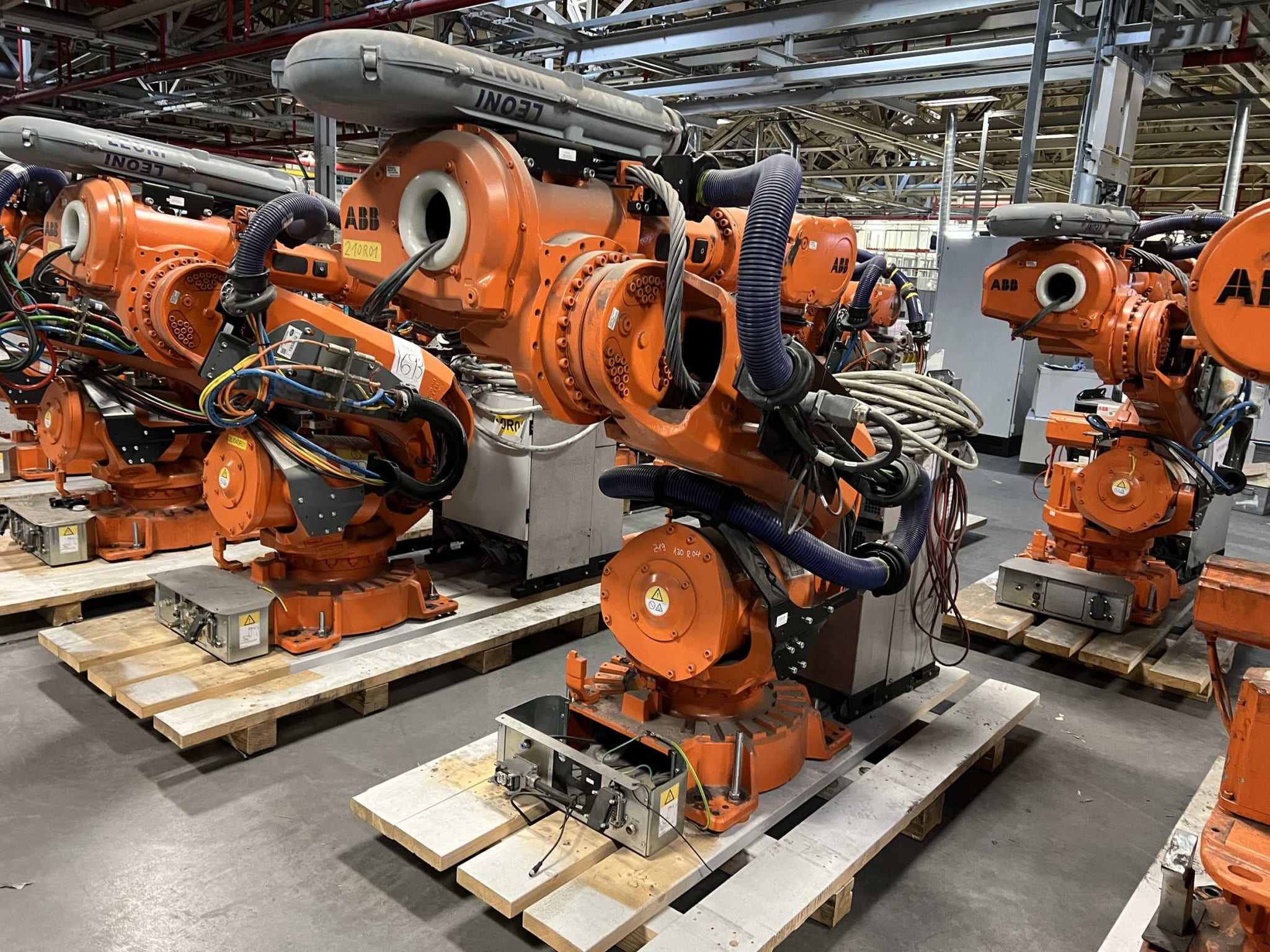 Industrial Robot ABB IRB 6640 | 2014