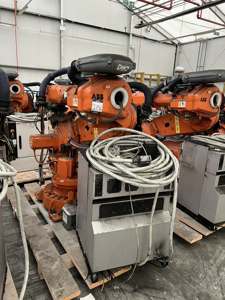 Industrial Robot ABB IRB 6640 | 2014