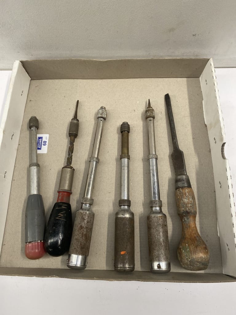 TRAY OF QUICK DRIVE DRIVERS — NZ auction result
