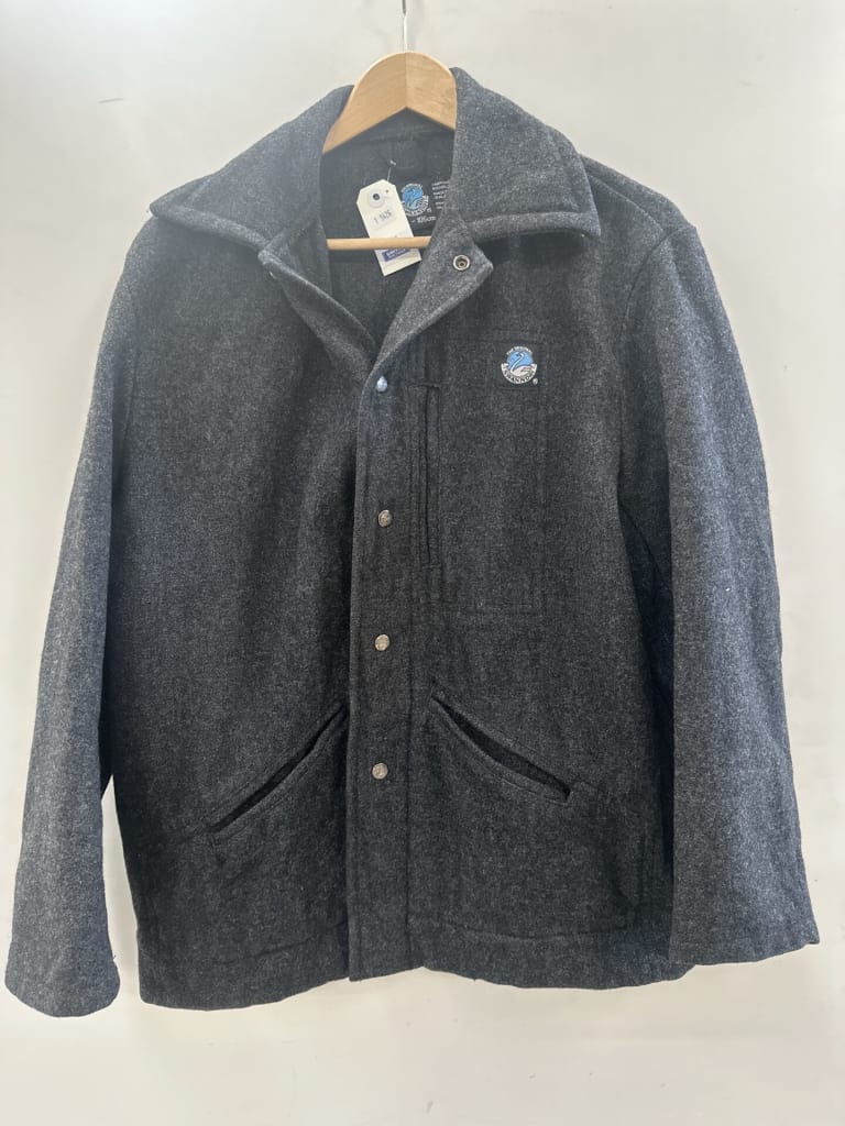 SWANNDRI WOOL COAT — NZ auction result