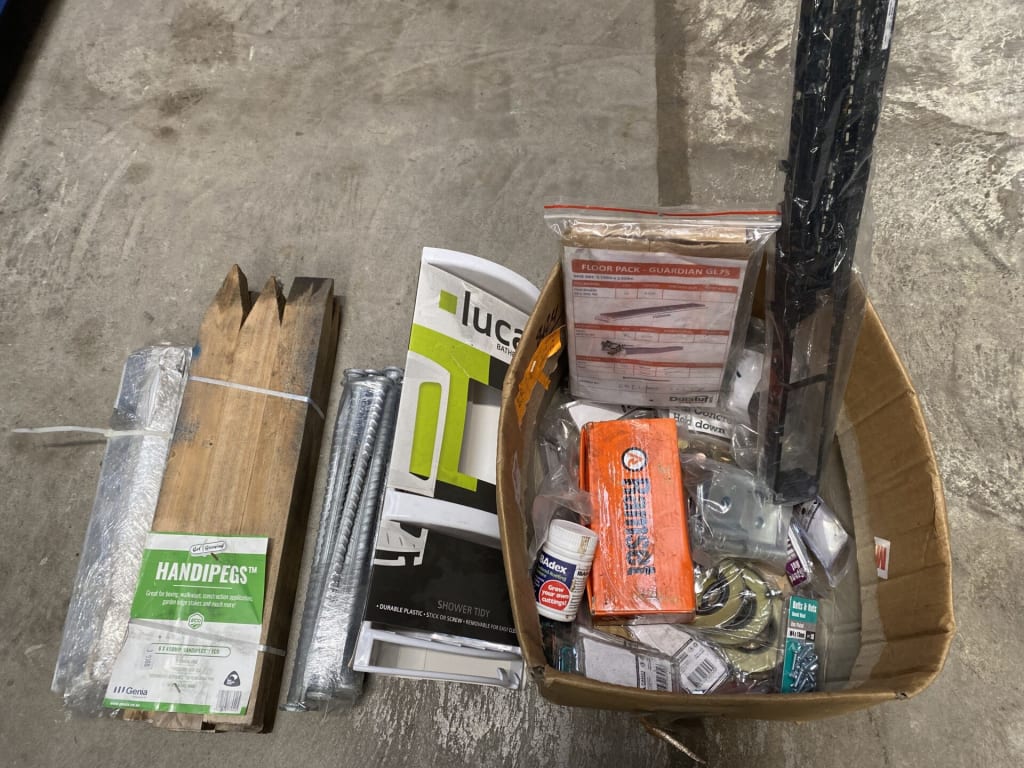CARTON OF ASSORTED SUNDRIES — NZ auction result
