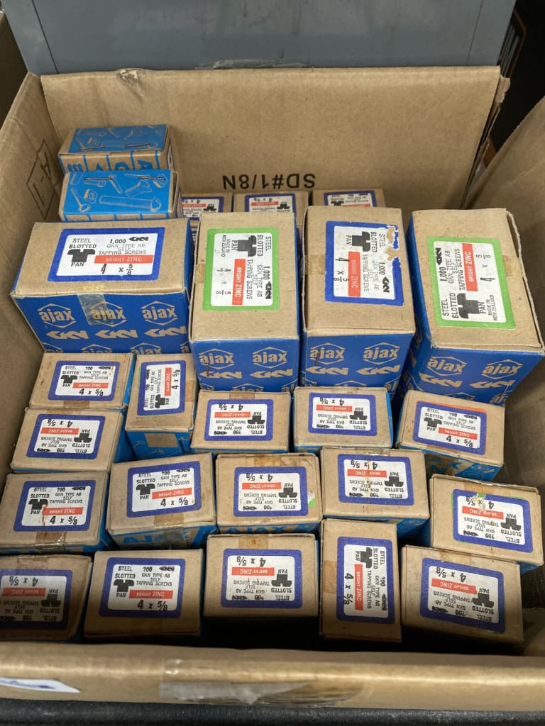 CTN OF SELF TAPPING SCREWS — NZ auction result