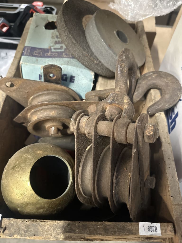BOX PULLIES - GRINDING WHEELS ETC — NZ auction result