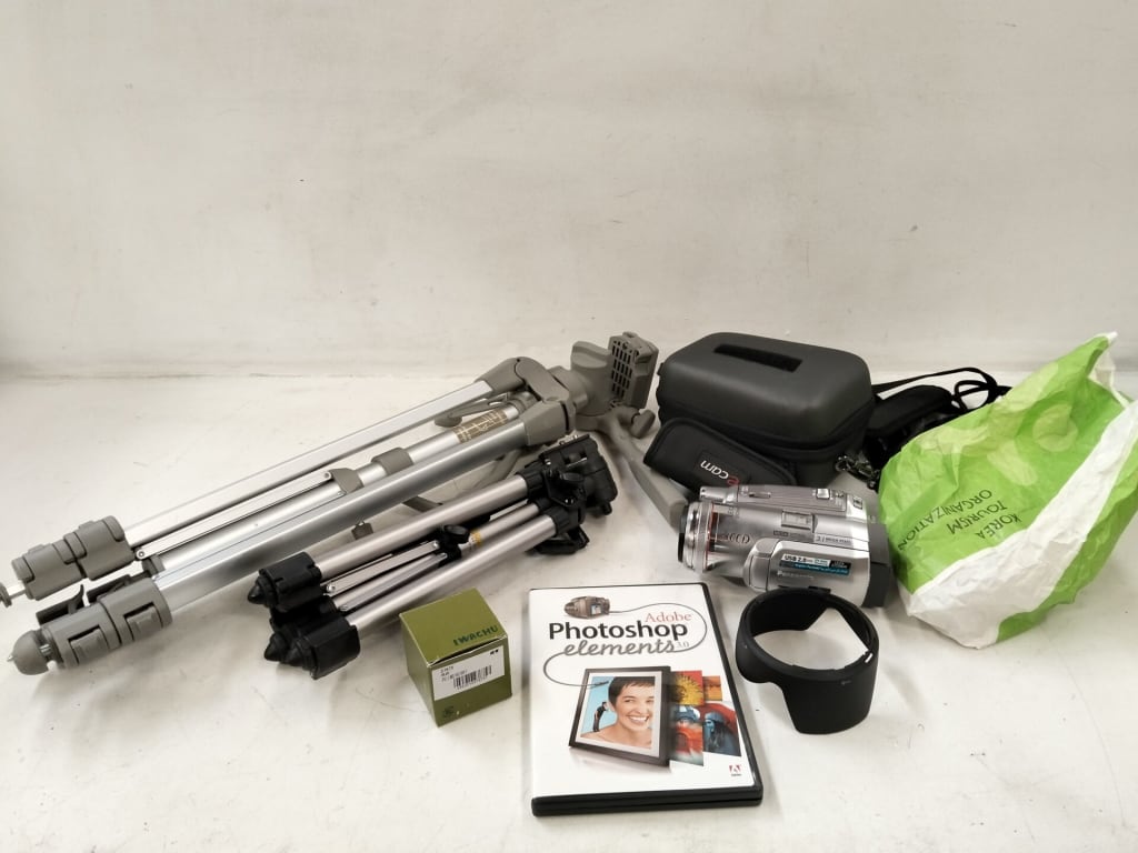 PANASONIC NV-GS250 HAND CAM AND CARTON OF PHOTOGRAPHY EQUIPMENT — NZ auction result