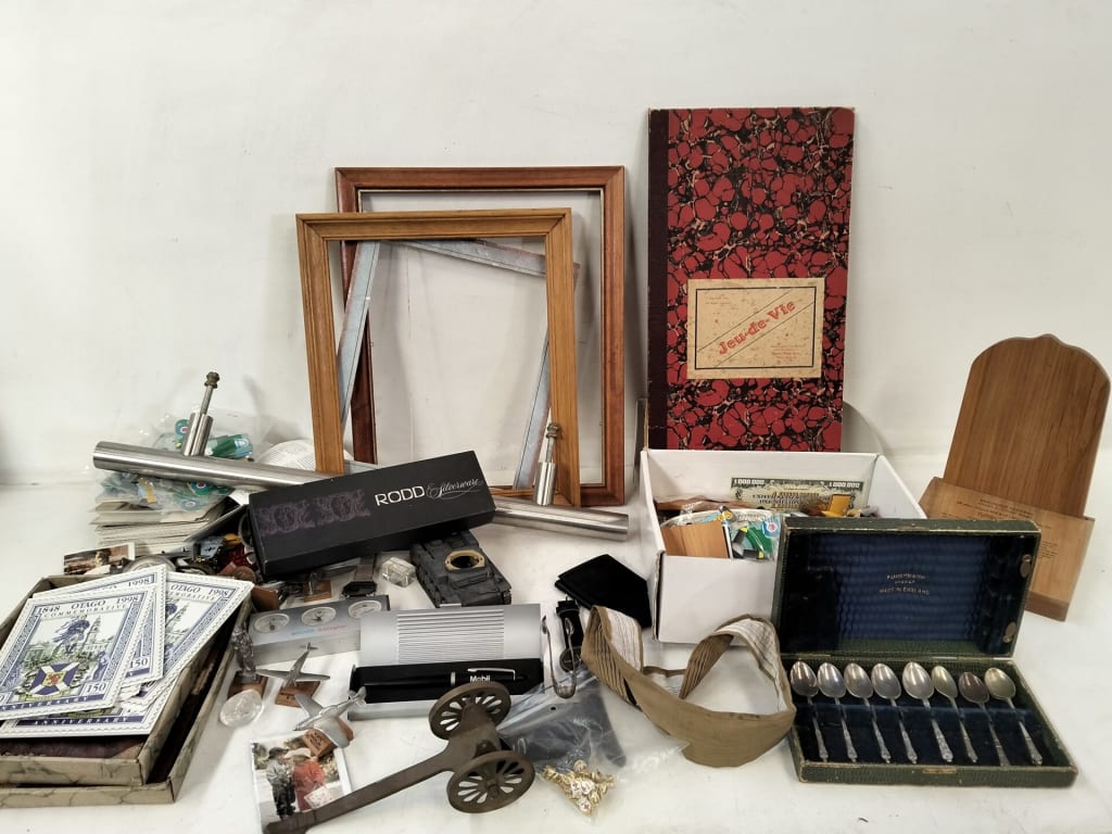 CARTON OF SUNDRIES — NZ auction result