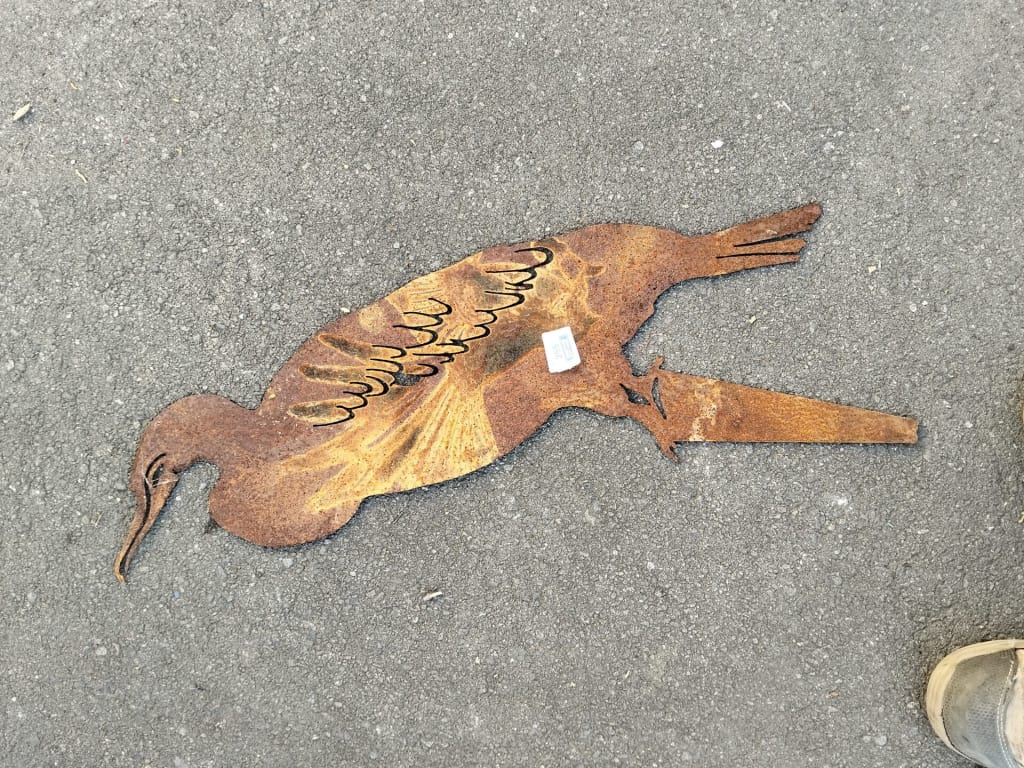 METAL SHAG GARDEN ART — NZ auction result