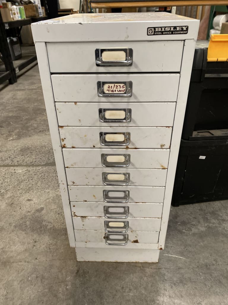 METAL 10 DRAWER CABINET — NZ auction result