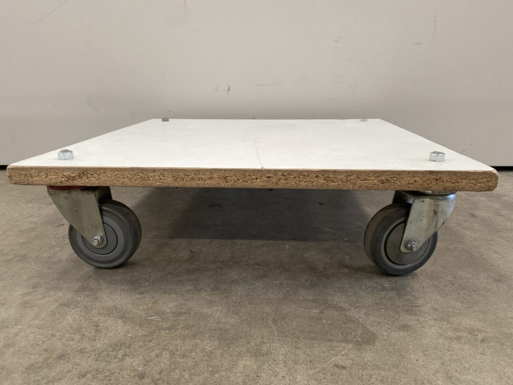 PLATFORM DOLLIE WITH HEAVY DUTY CASTORS — NZ auction result