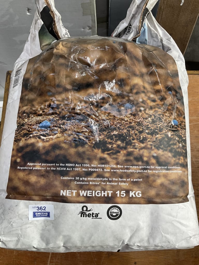 AXCELA SLUG &amp; SNAIL BAIT — NZ auction result