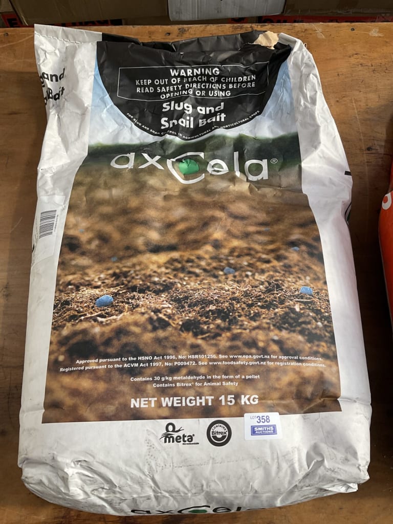 AXCELA SLUG &amp; SNAIL BAIT — NZ auction result