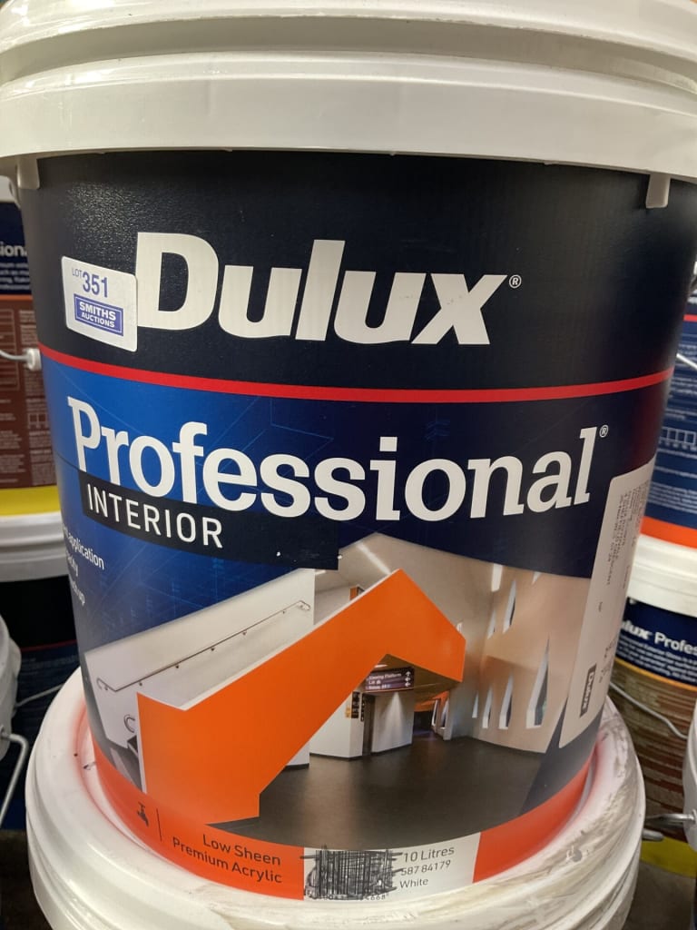 MISTINTED DULUX PROFESSIONAL INTERIOR PAINT — NZ auction result