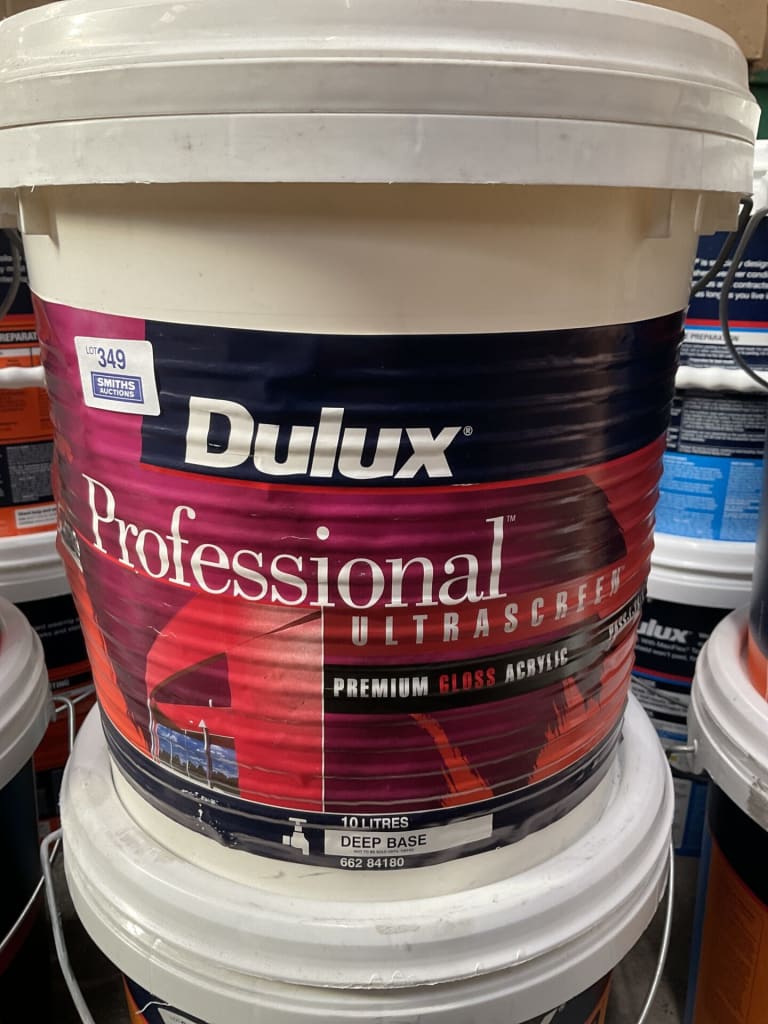 MISTINTED DULUX PROFESSIONAL EXTERIOR PAINT — NZ auction result