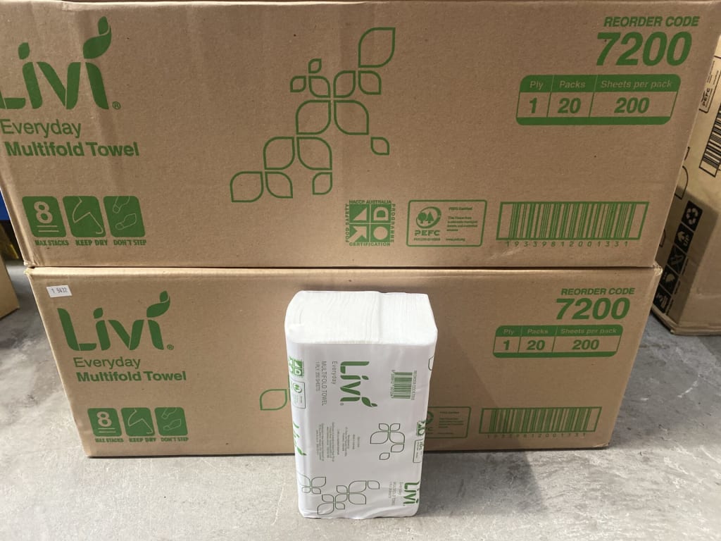 40 PACKS OF LIVI MULTIFOLD TOWELS — NZ auction result