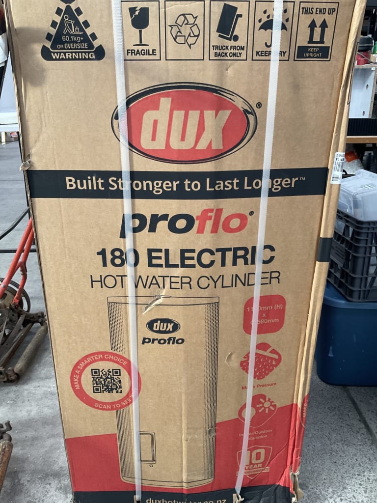DUX 180L HOT WATER CYLINDER — NZ auction result