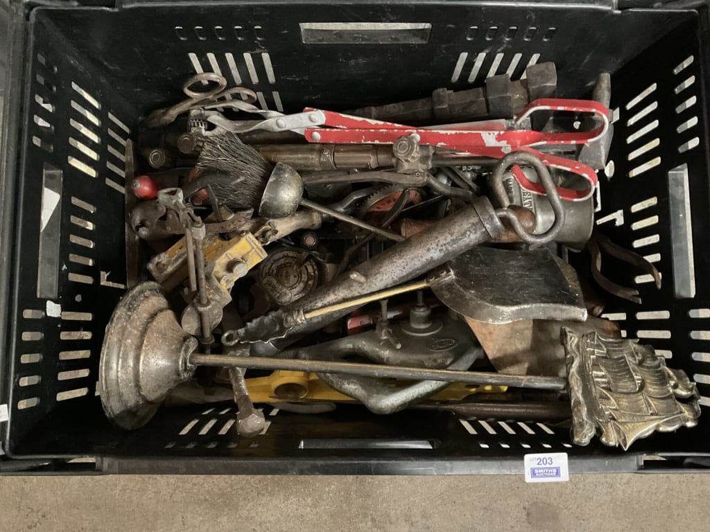ASSORTED HAND TOOLS — NZ auction result