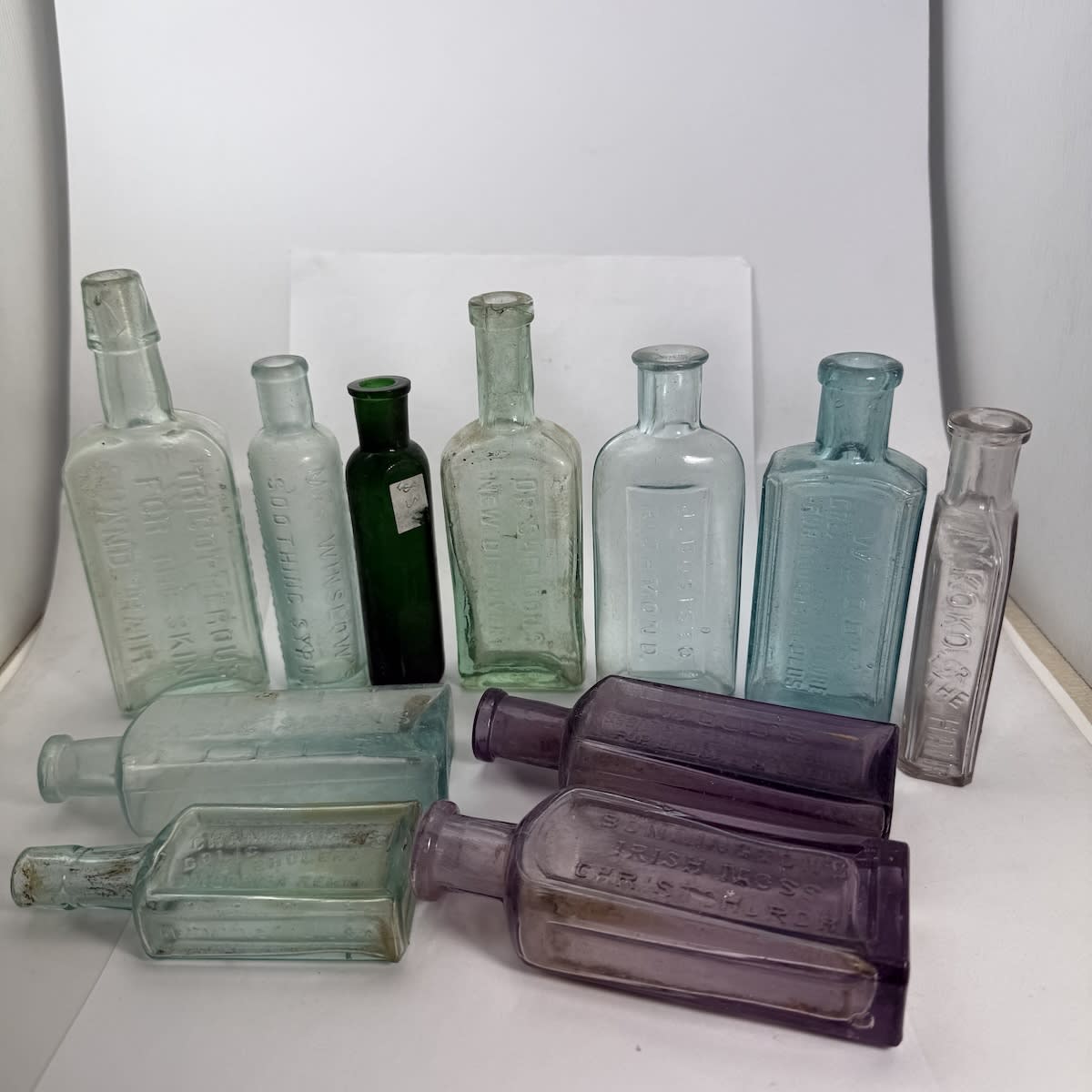 11 Medicines/Cures: Bonningtons; Woods; Chamberlains; tricopherous; Bosisto; Sheldons; Mrs Winslows. etc.