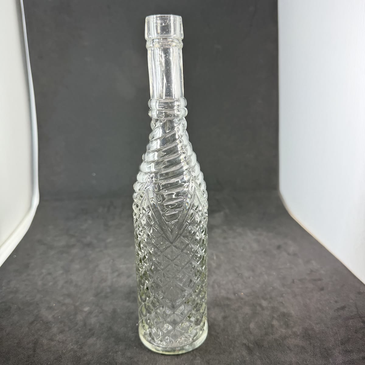 Vinegar. Grimble's Vinegar. Clear. 10 oz. Fancy Diamond Lattice and swirled pattern.