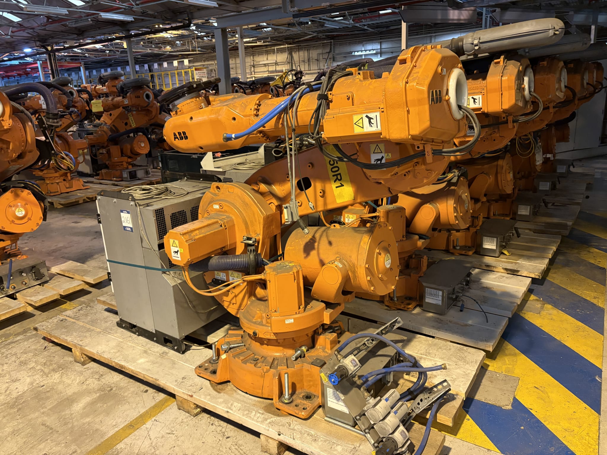 Industrial Robot ABB 6640