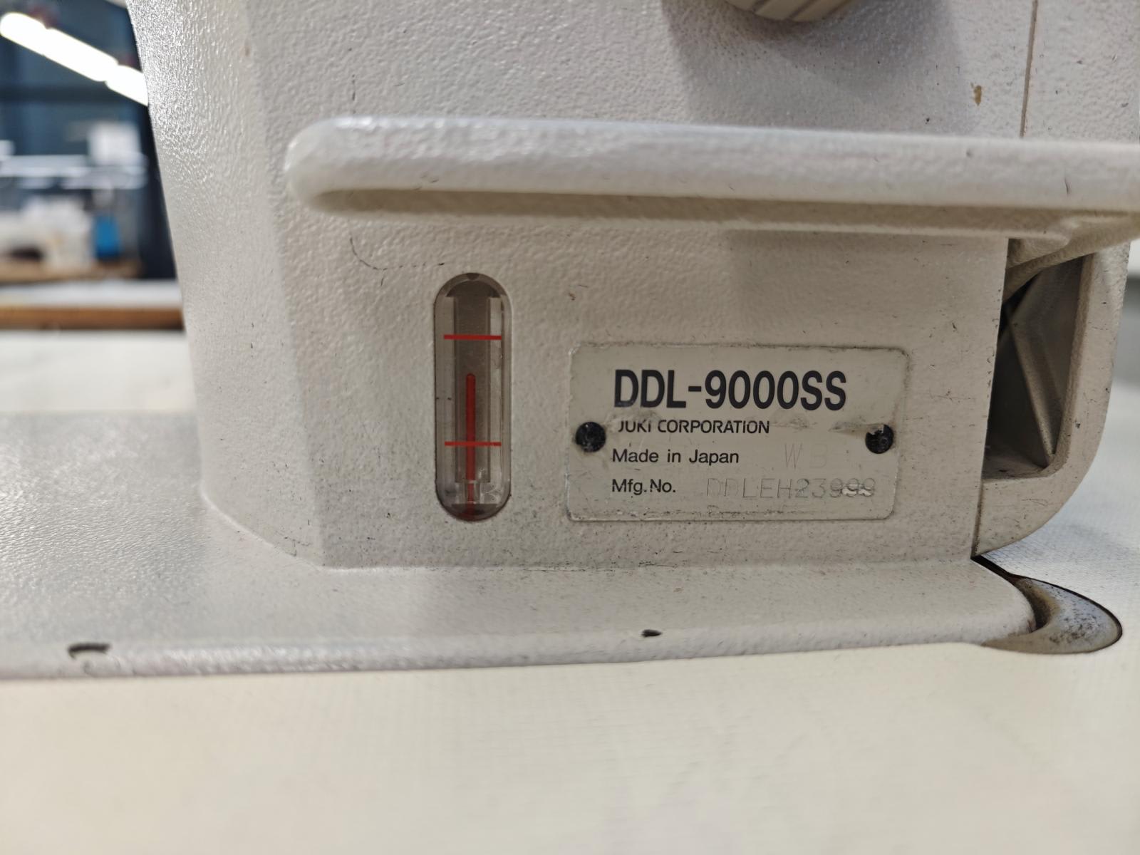 8030022_04.jpg