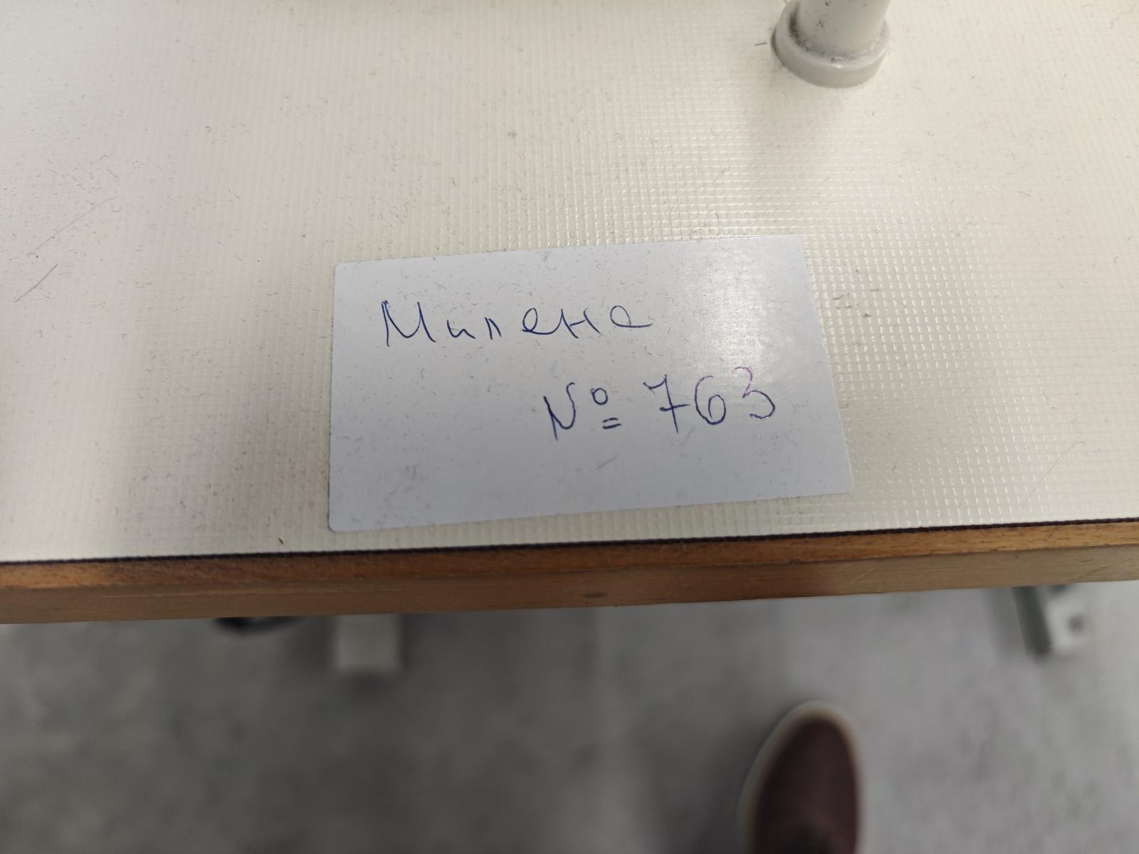 8030022_08.jpg