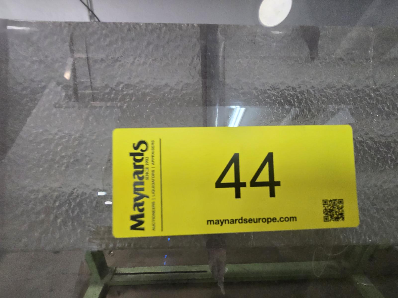 8030044_99.jpg