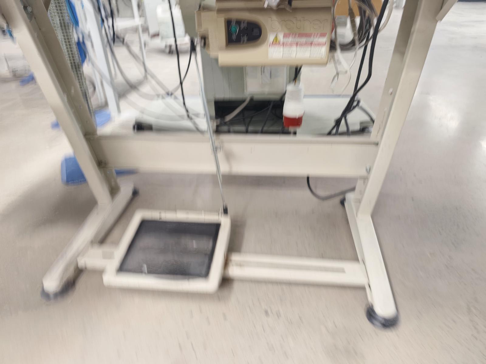 8030329_06.jpg