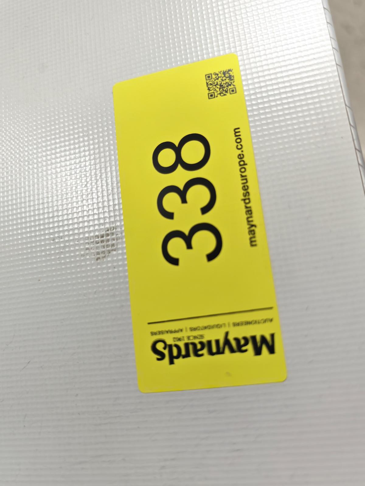 8030338_99.jpg