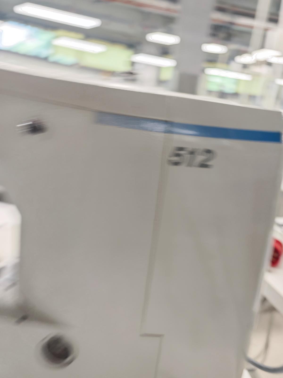 8030339_04.jpg