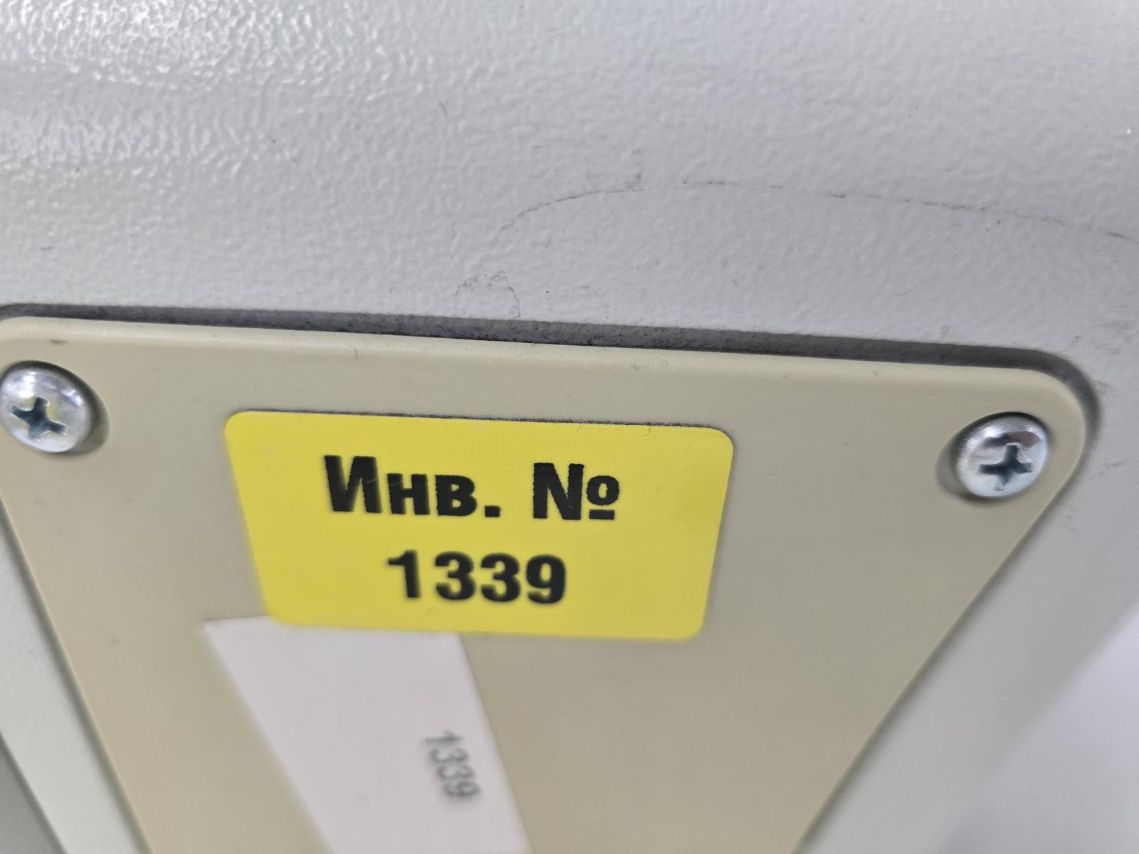 8030460_06.jpg