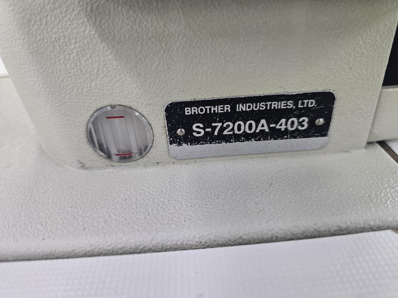 8030470_03.jpg