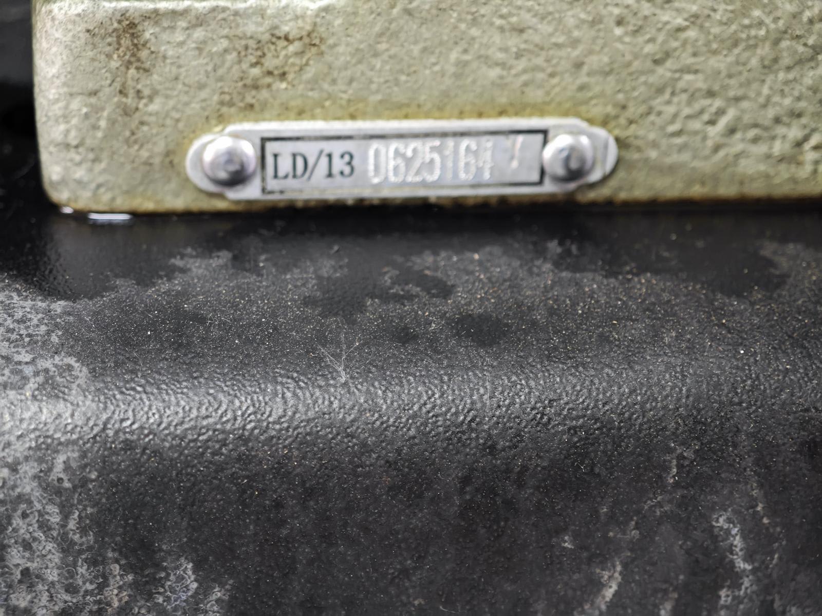 8030479_05.jpg