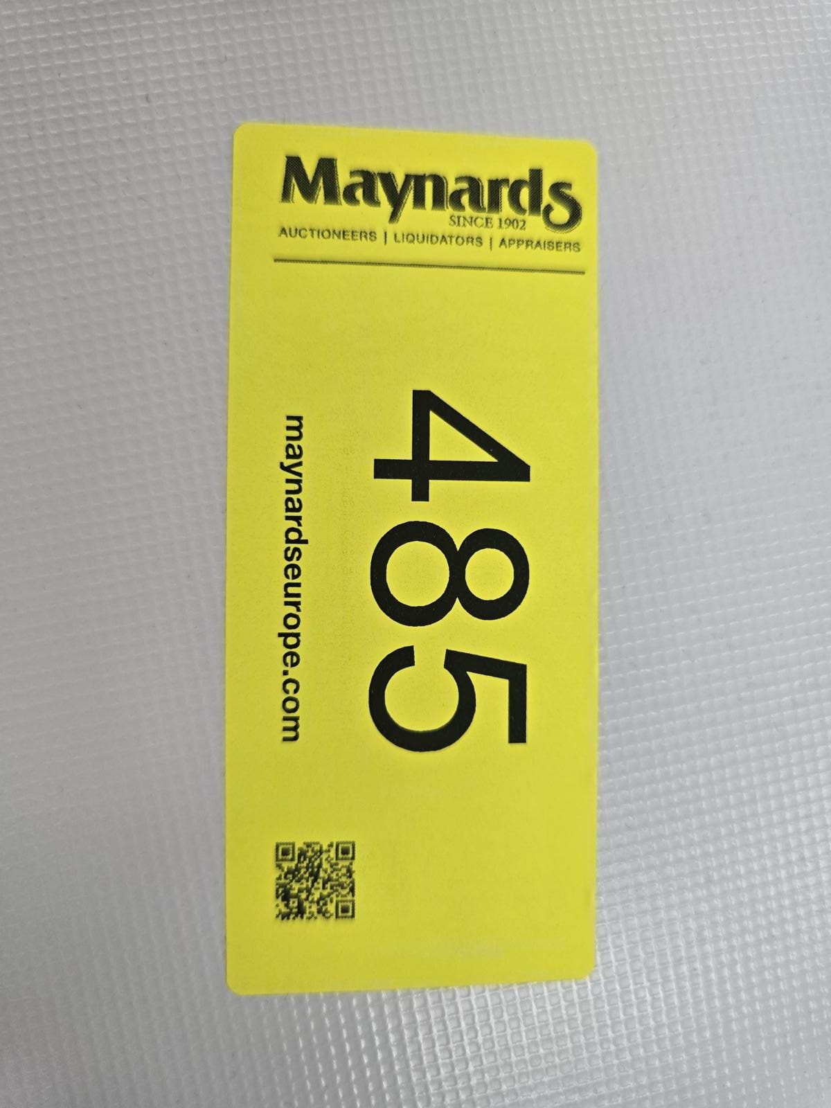 8030485_99.jpg