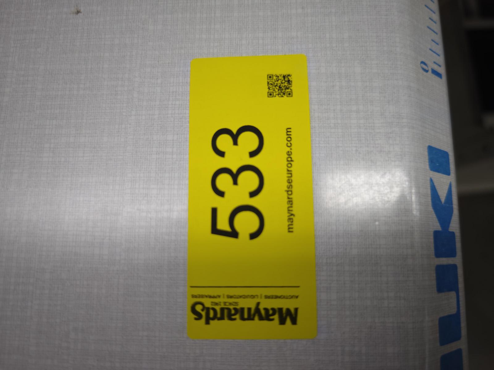 8030533_99.jpg