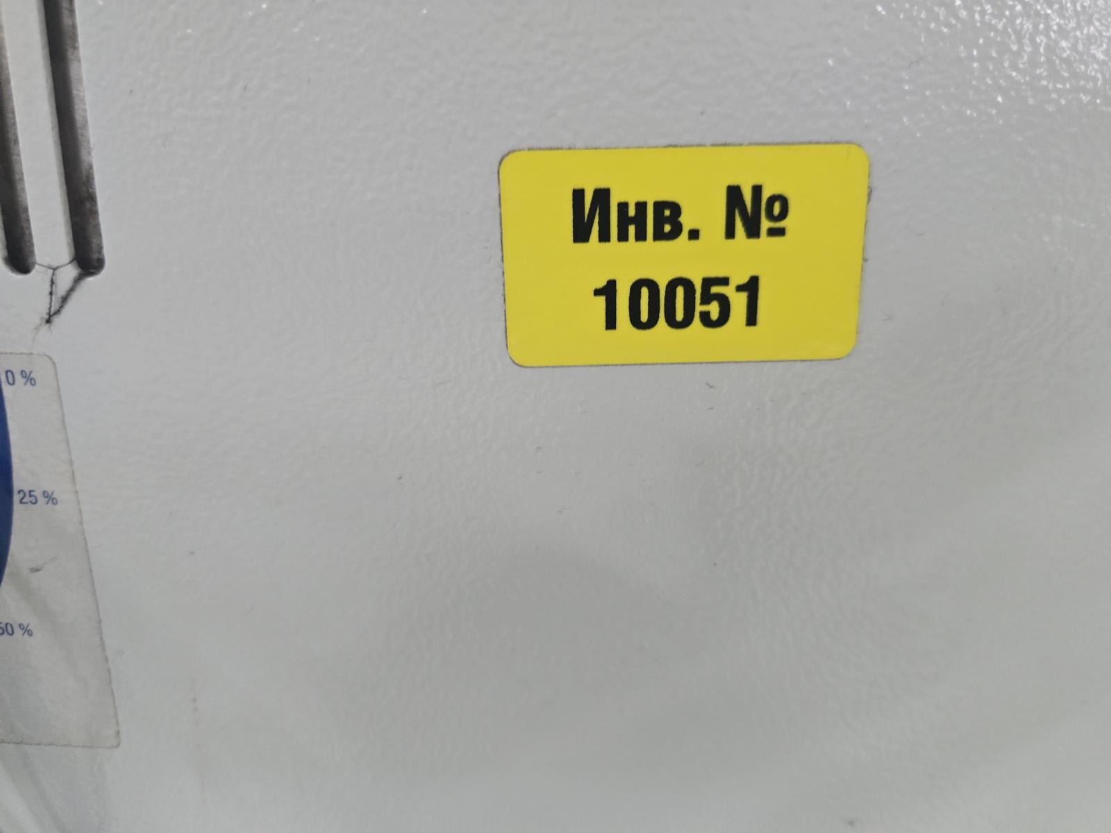 8030541_09.jpg