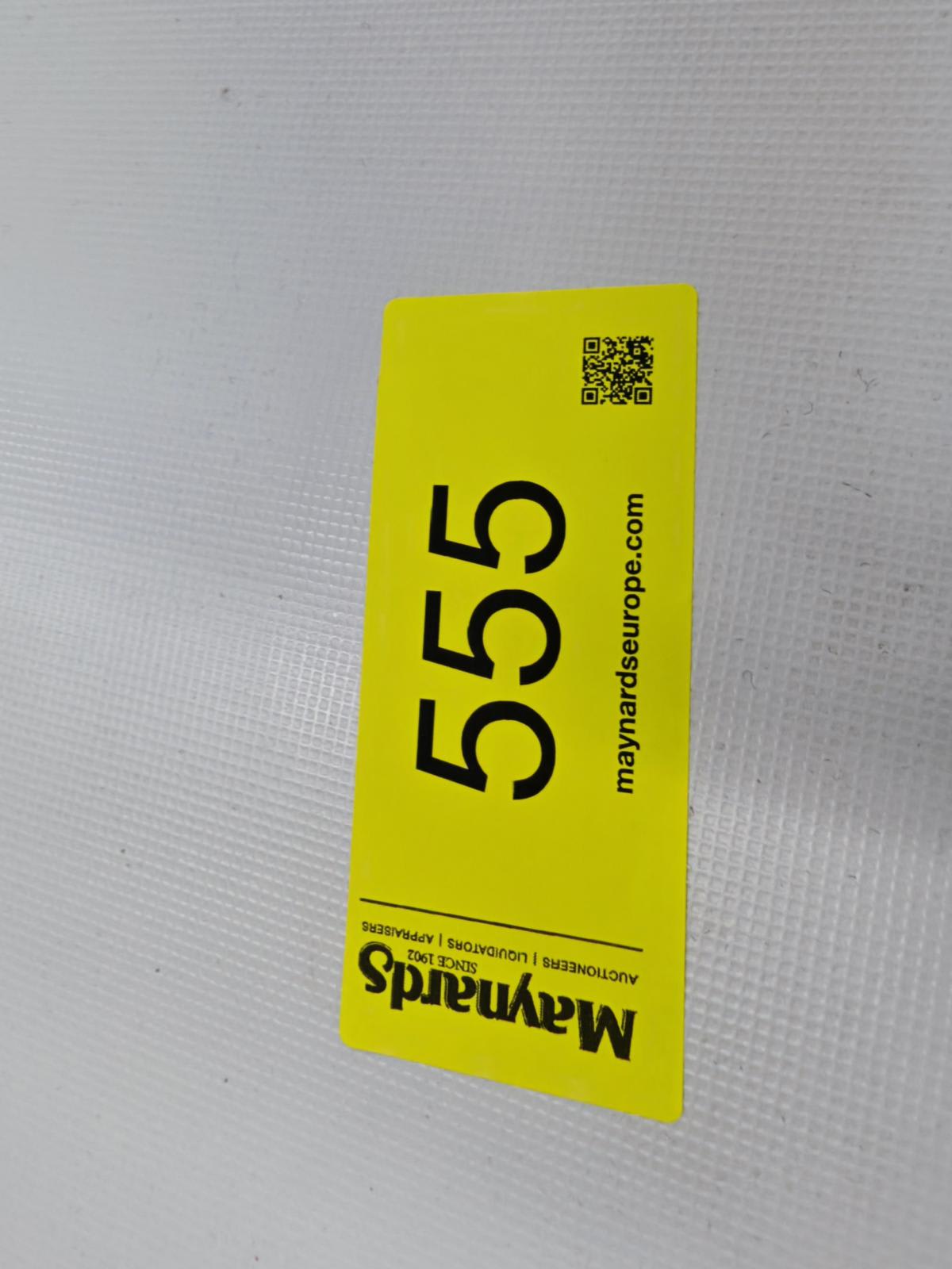 8030555_99.jpg