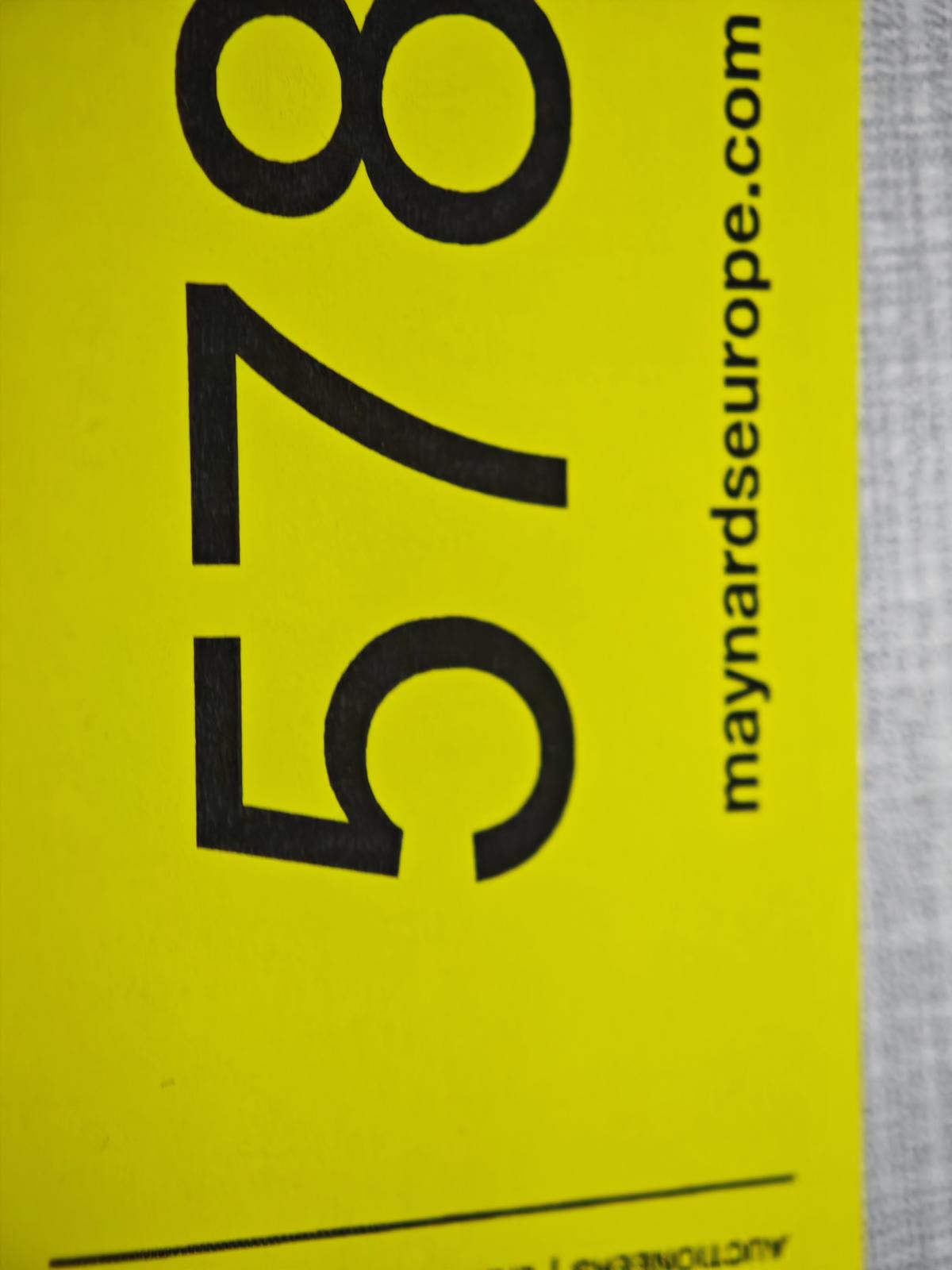 8030578_99.jpg