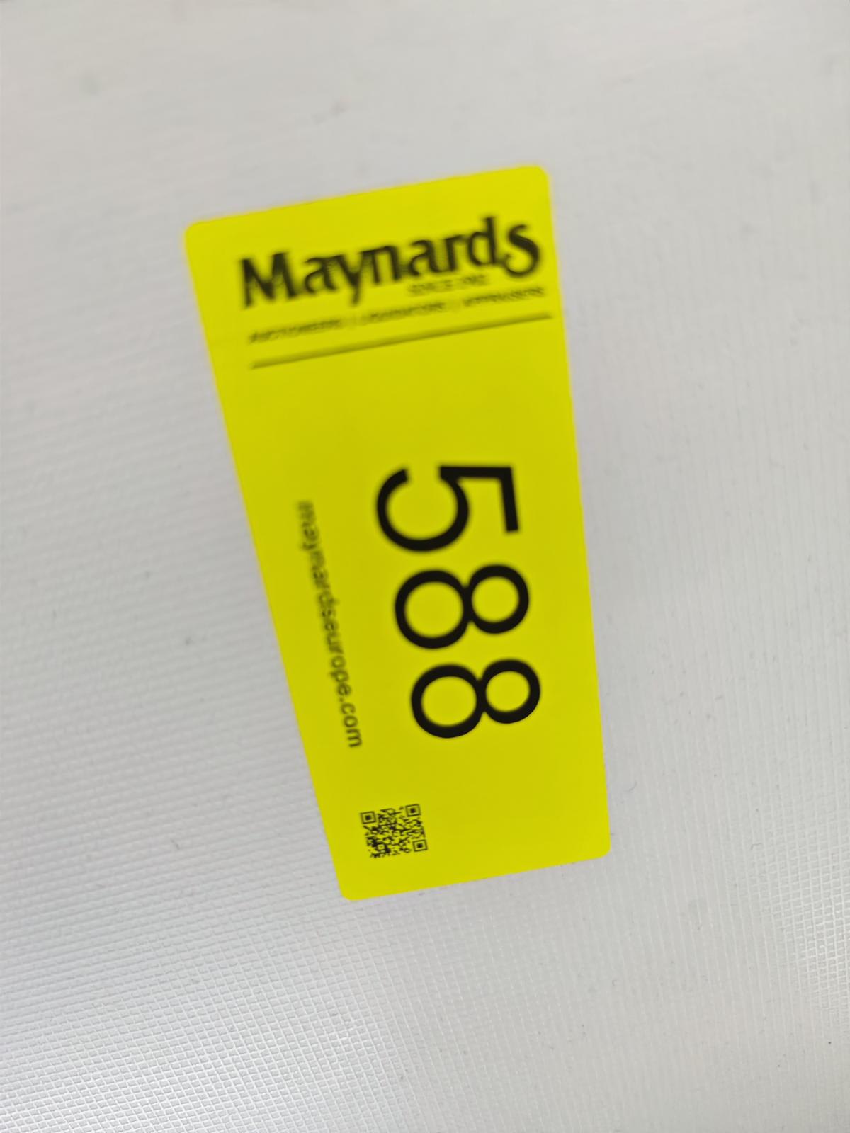 8030588_99.jpg