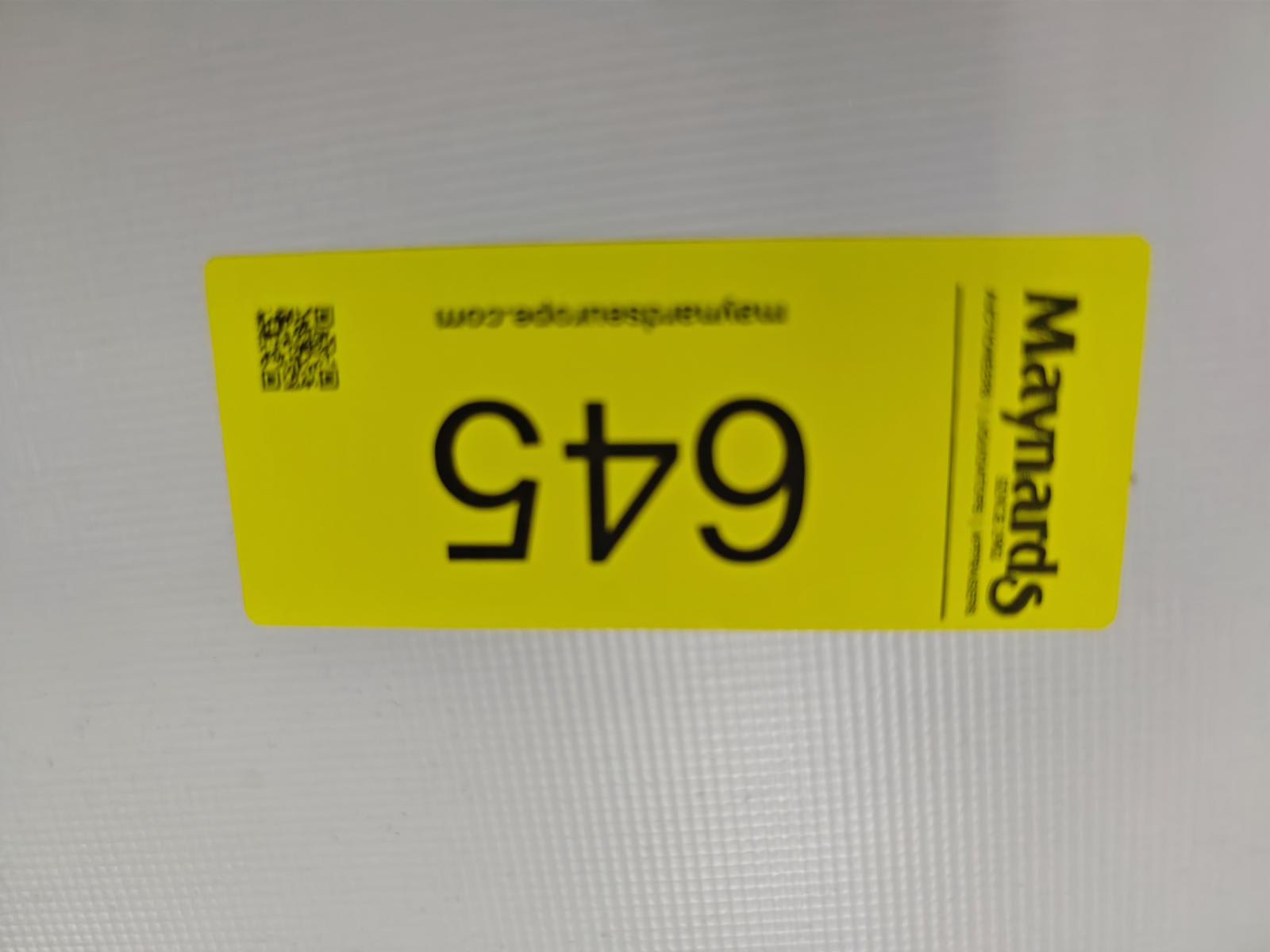 8030645_99.jpg