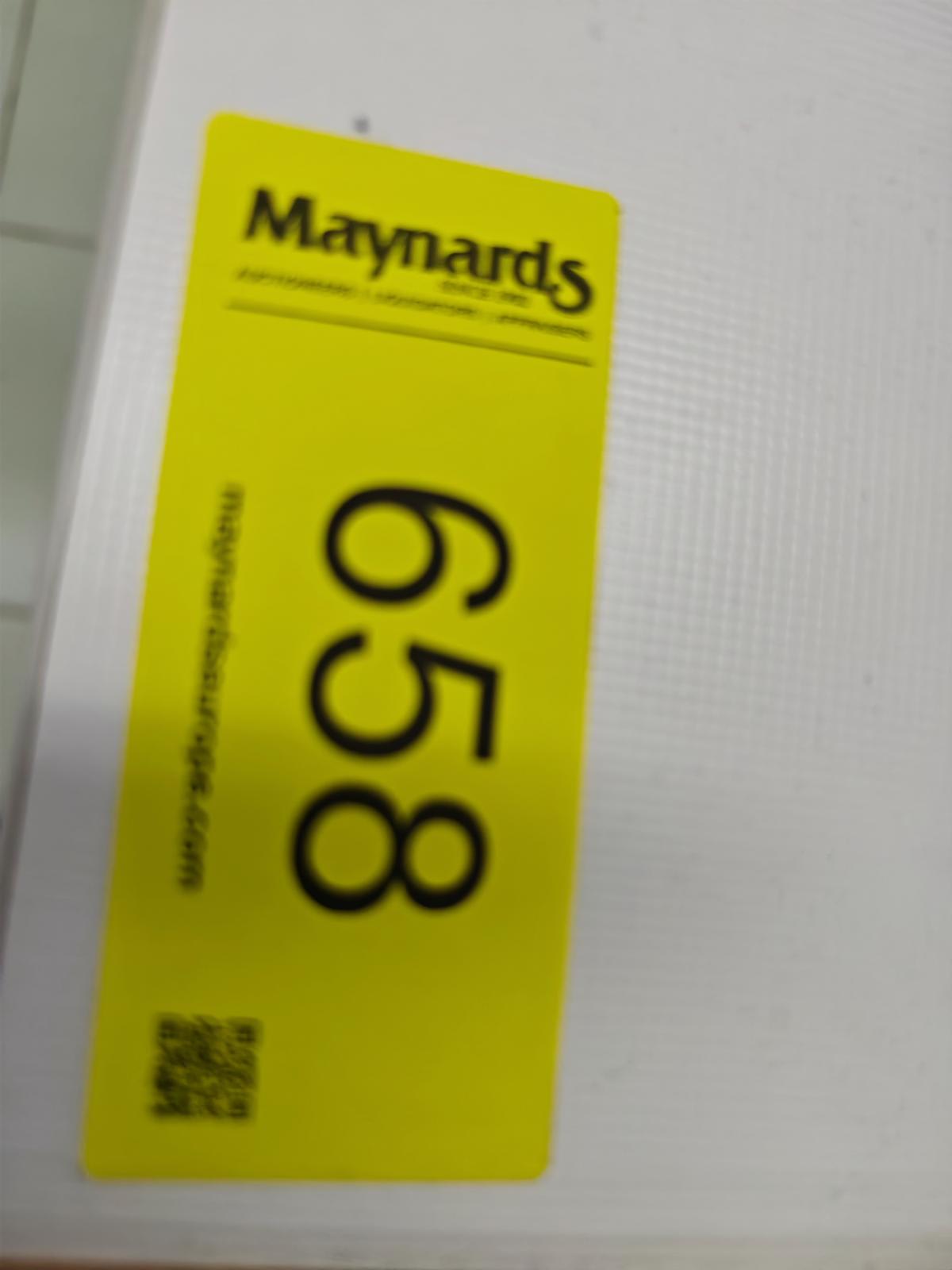 8030658_99.jpg