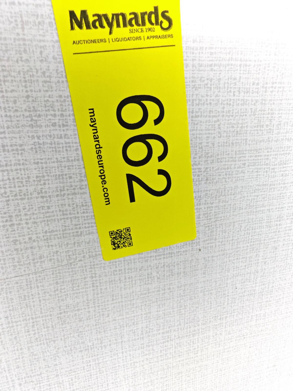 8030662_99.jpg