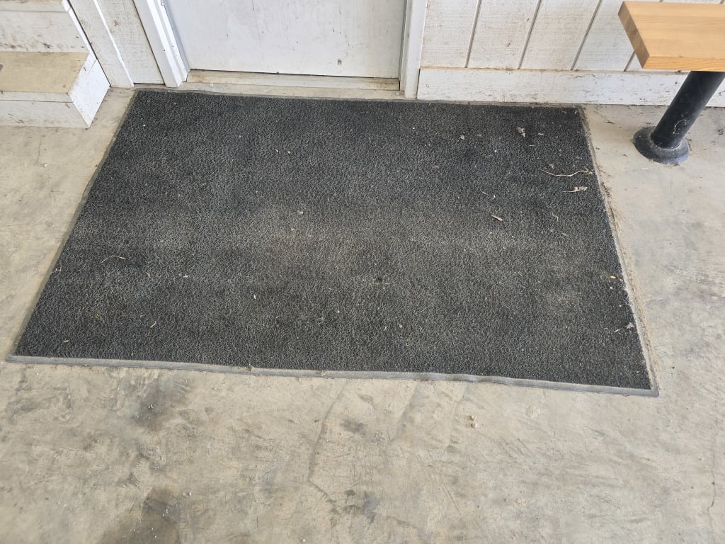 237_large_floor_mat.jpg