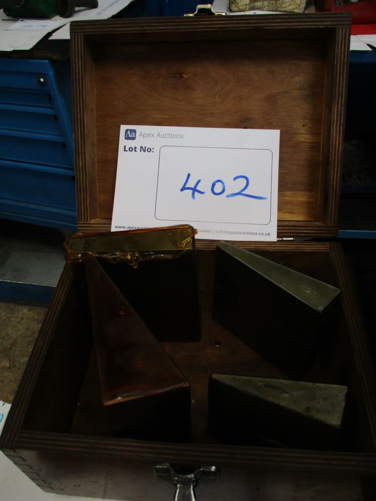 402-5.jpg