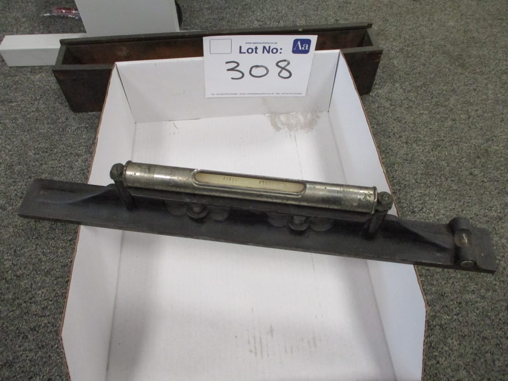 308-0.jpg