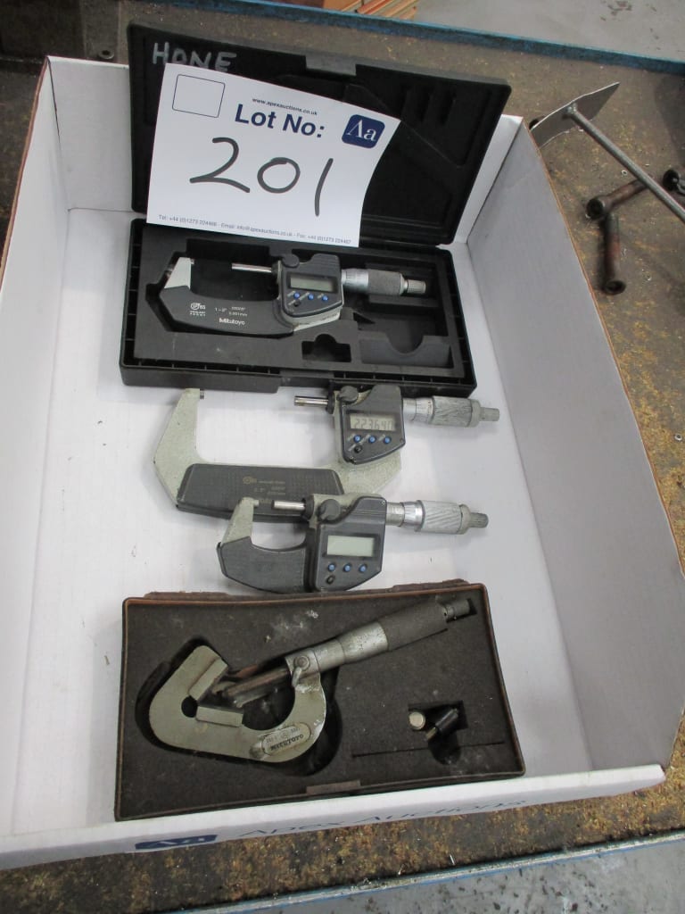 201-0.jpg